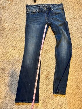 Express Low‑Rise Bootcut Jeans — Women’s 4, Medium Wash (Y2K)